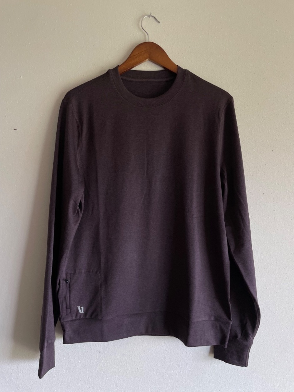 Vuori Ponto Performance Crew in Sangria Heather - Picture 4 of 10